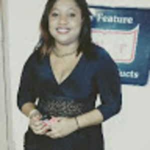 Meet your Posher, Cassy merey